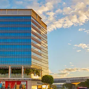 Hotel Savoy Manila, Pasay